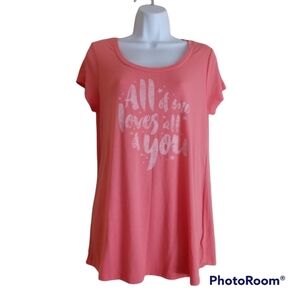 NWOT Motherhood Maternity Top Short Sleeve . Size M.